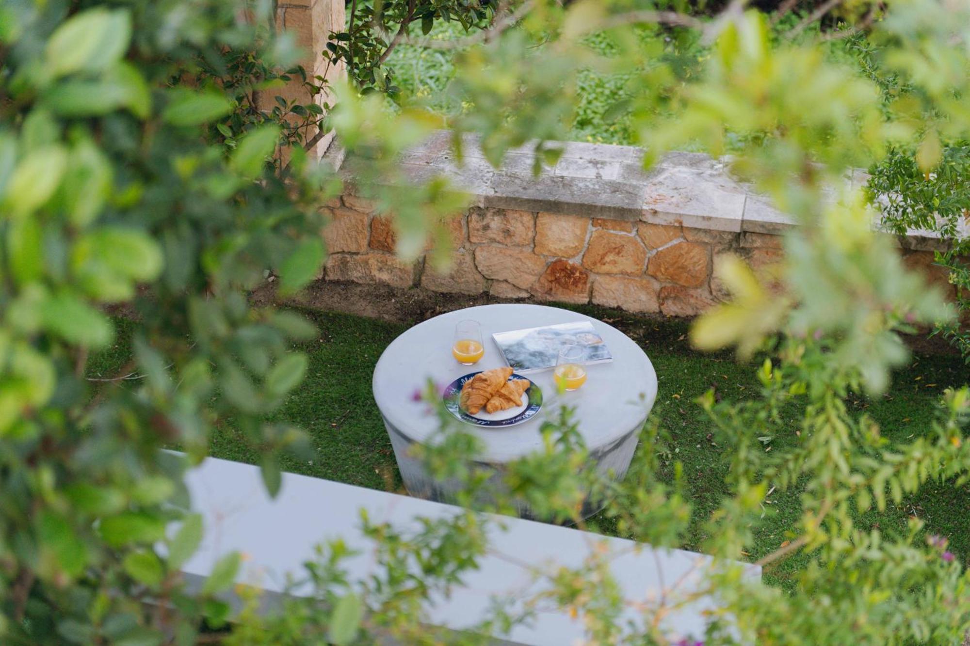 Seaside "Stone & Light Villa Ii" Close To Aegina City Khloi Exterior photo